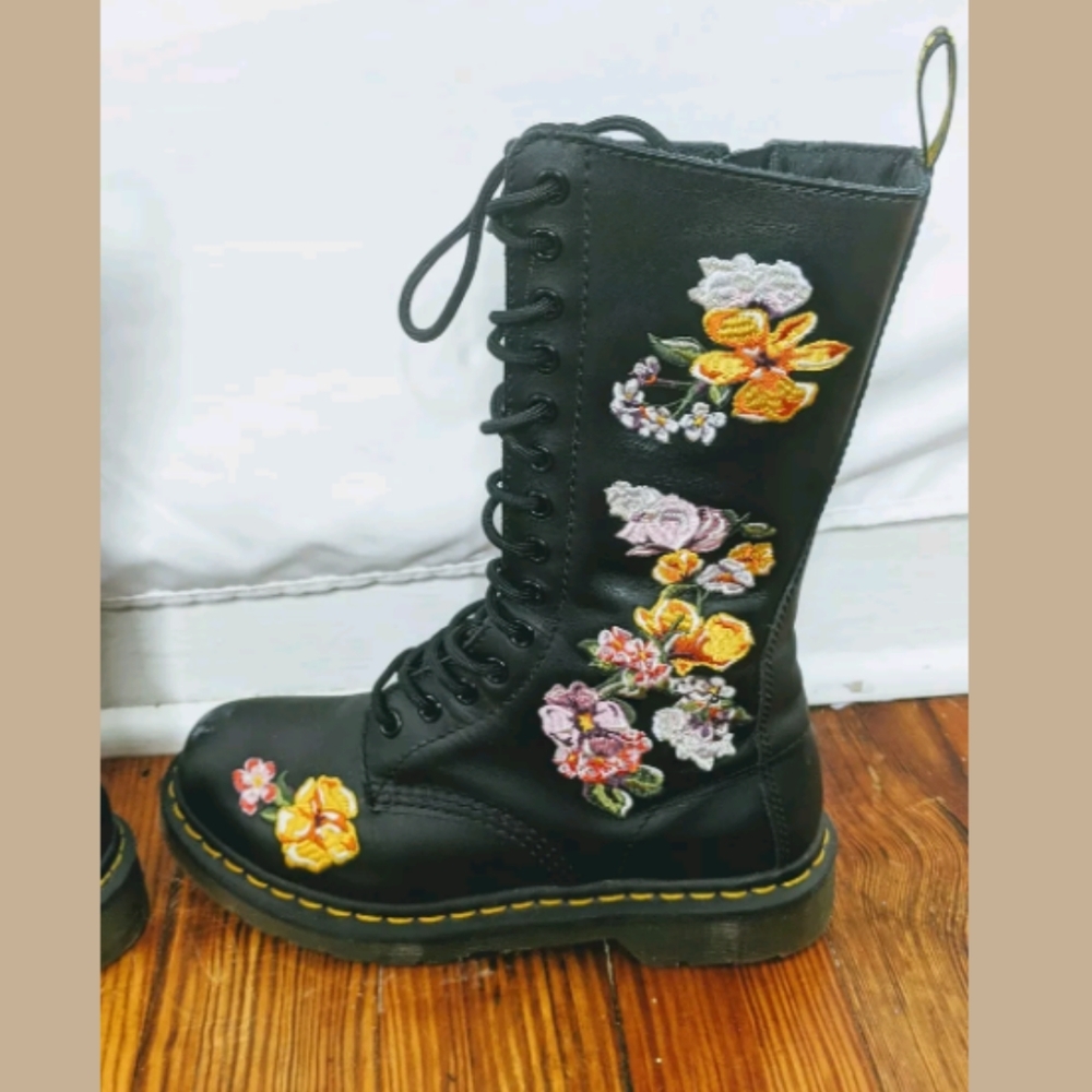 Dr. Martens Black Floral Embroidered Combat Boots - Picture 4 of 8
